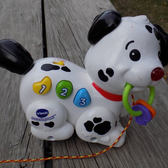 Puppy Dog Pull Toy by V-Tech Singing, Talking Educational Learning For Toddlers - Picture 3 of 8